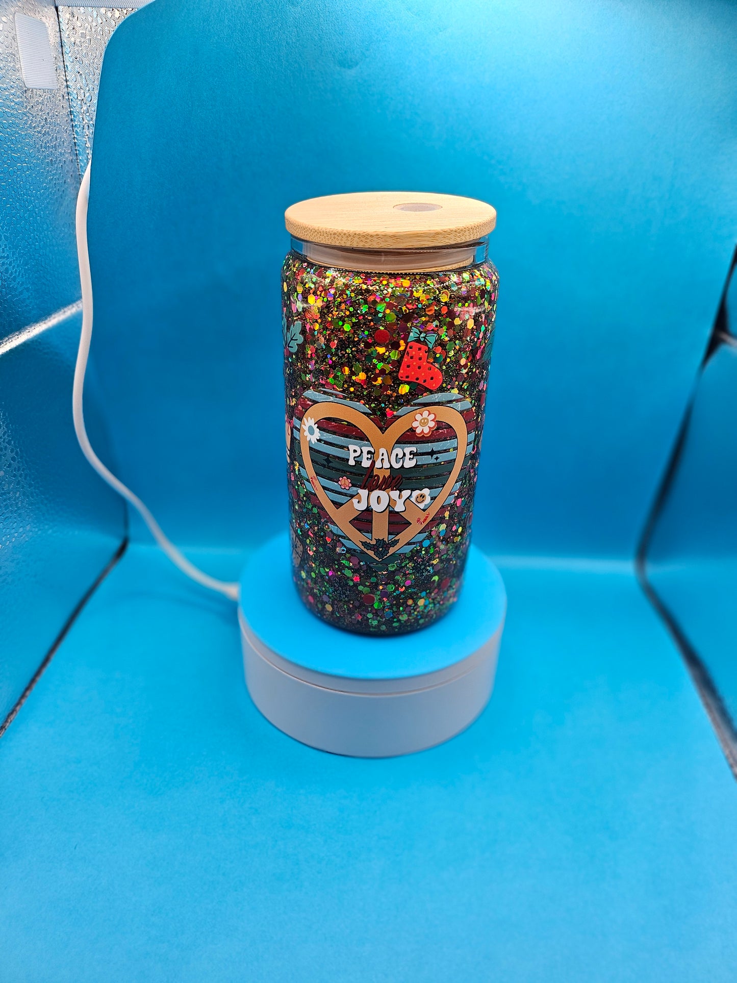 Snowglobe Glass Tumblers 16oz